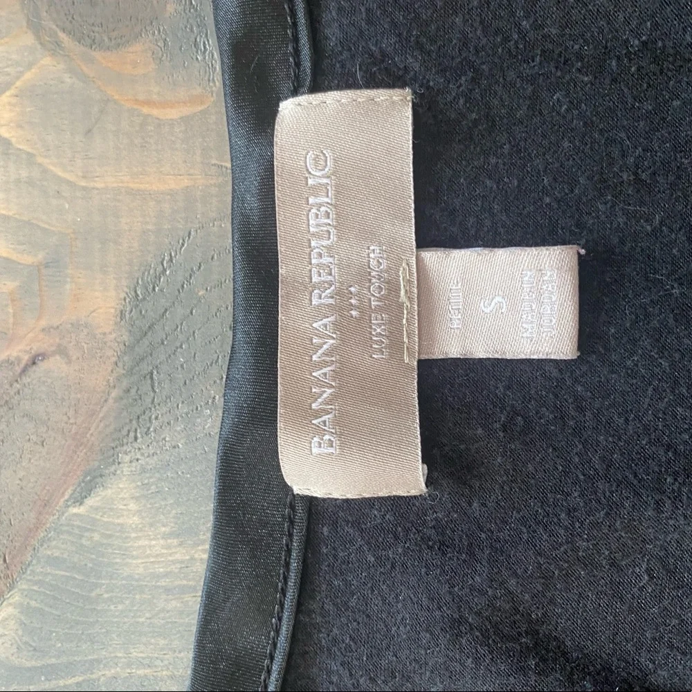 Top - Picture 2 of 3